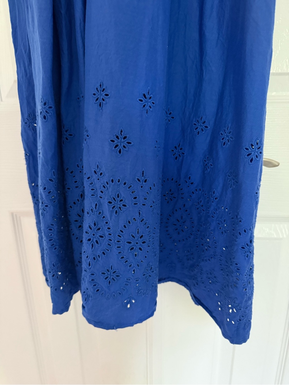 Old Navy Blue Smocked Midi Sundress with Eyelet Hem
Size Medium - Picture 4 of 8